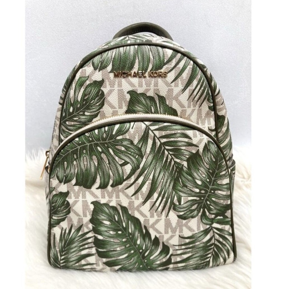 Michael kors medium Backpack - Picture 7 of 8